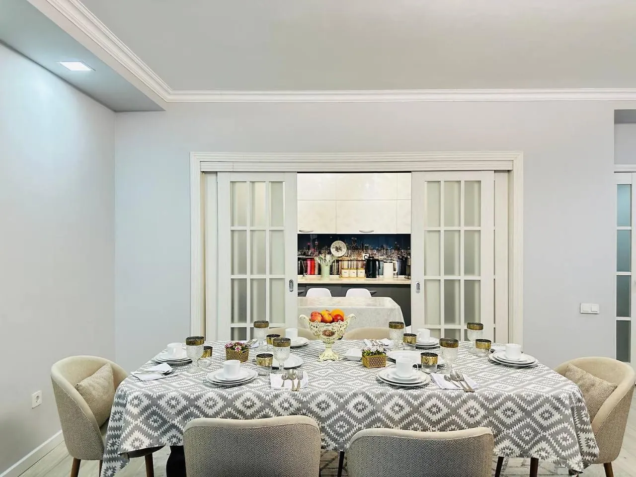 Ns Tau 3-Room Apartments Алматы
