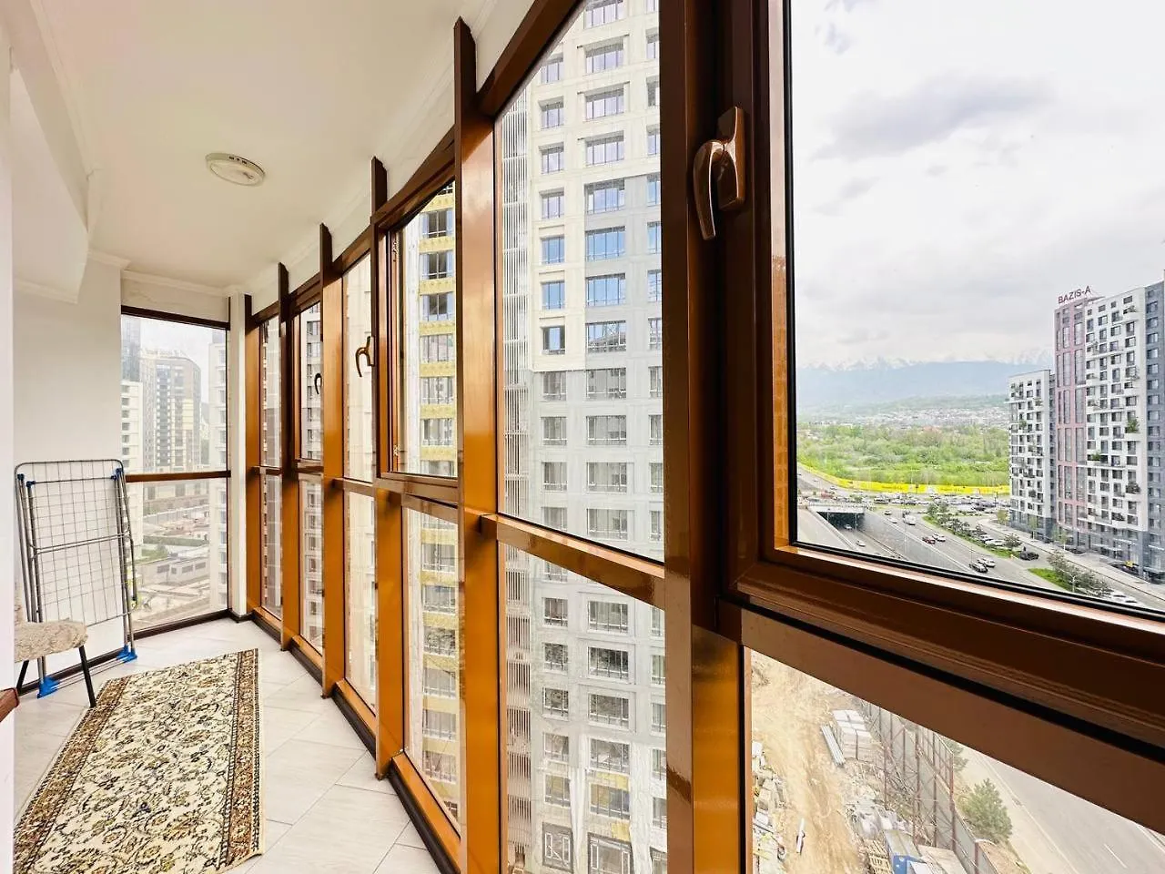 Ns Tau 3-Room Apartments Алматы