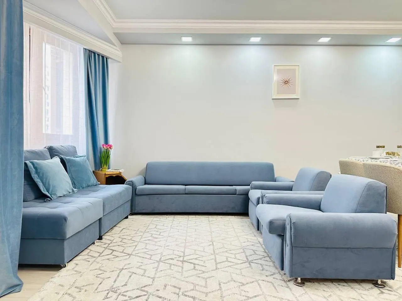 Ns Tau 3-Room Apartments Алматы