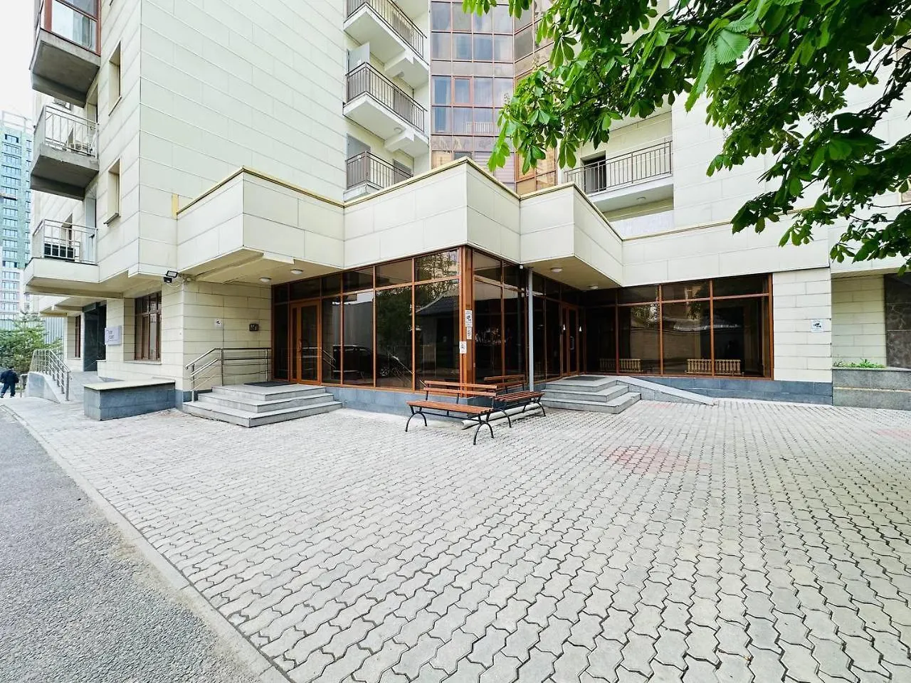 Ns Tau 3-Room Apartments Алматы 0*,