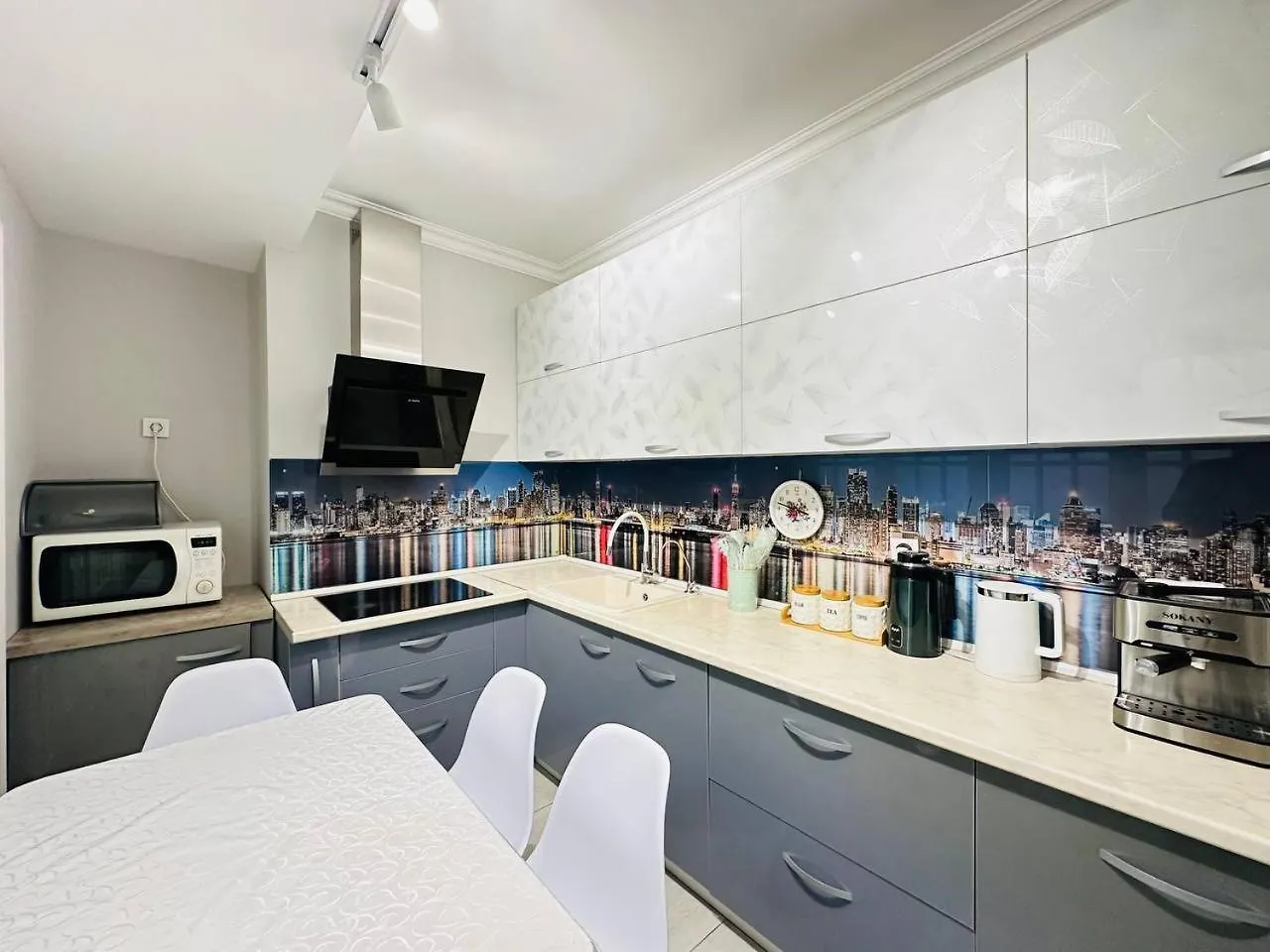 Ns Tau 3-Room Apartments Алматы