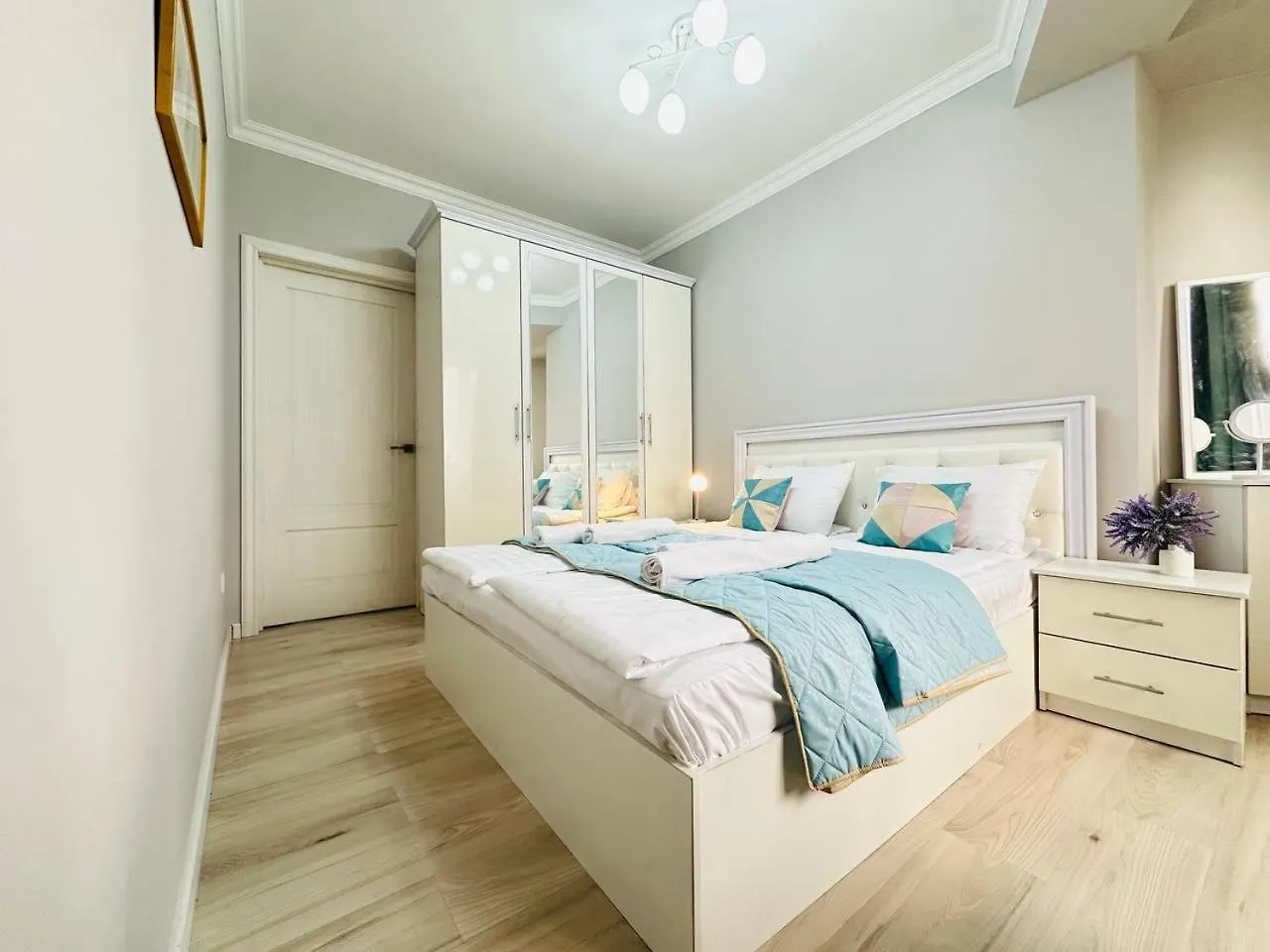 אלמטי Ns Tau 3-Room Apartments 0*,  קזחסטן